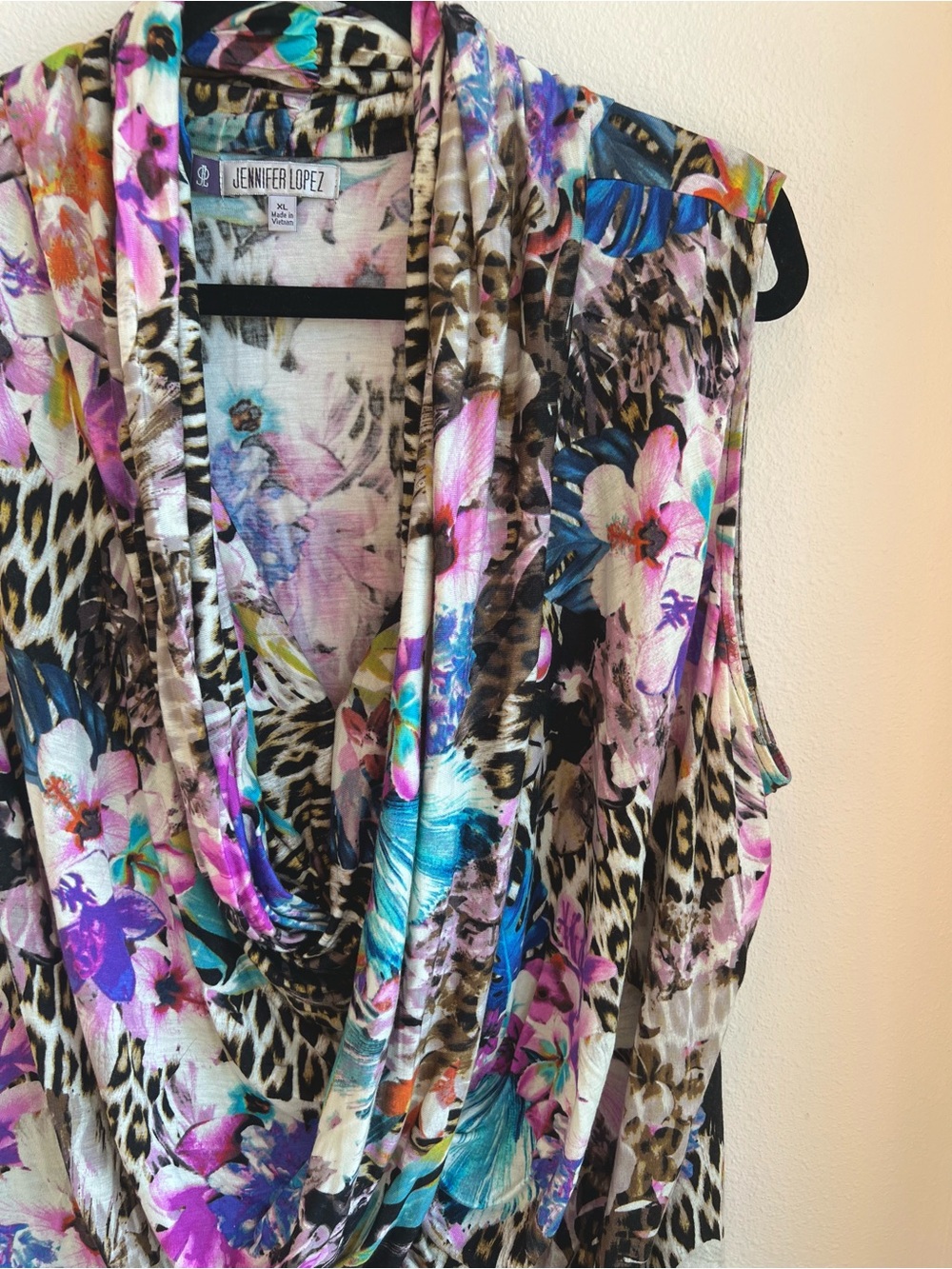 Jennifer Lopez Y2K Aesthetic Leopard Floral Draped Sleeveless Top - Multicolor - Picture 2 of 8